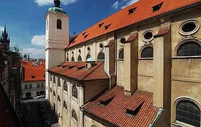 Apartament Templova