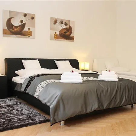 Templova Apartment *